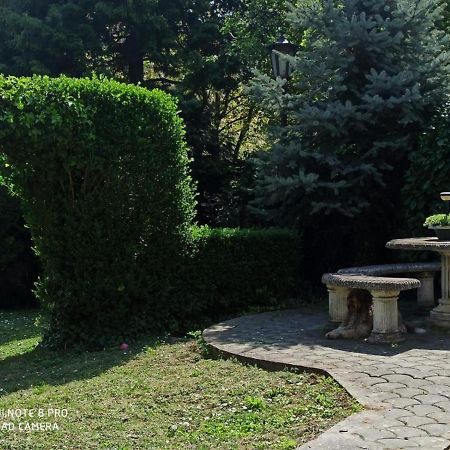 Cocic Garden Apartman Eszék Kültér fotó